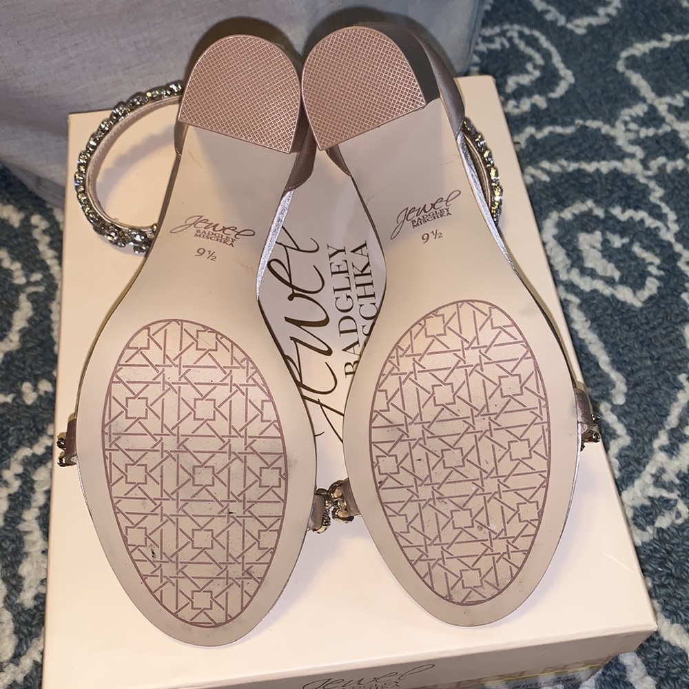 Jewel Badgley Mischka Mayra Ankle Strap Heels - Picture 10 of 12